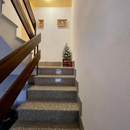 Casa Al Pino Сasa de vacaciones Peschiera del Garda